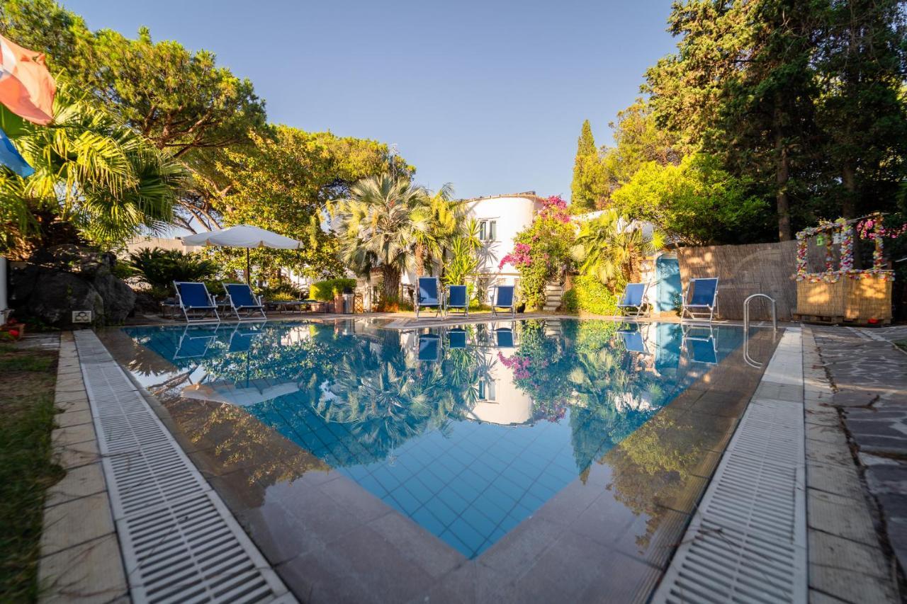 Villa Cinque Pini Casamicciola Terme ภายนอก รูปภาพ